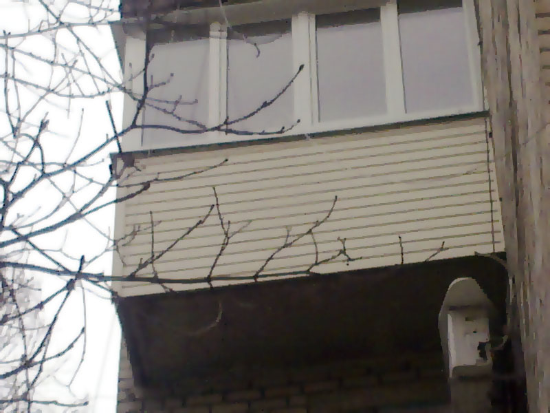 Обшивка балконов сайдингом в Днепропетровске